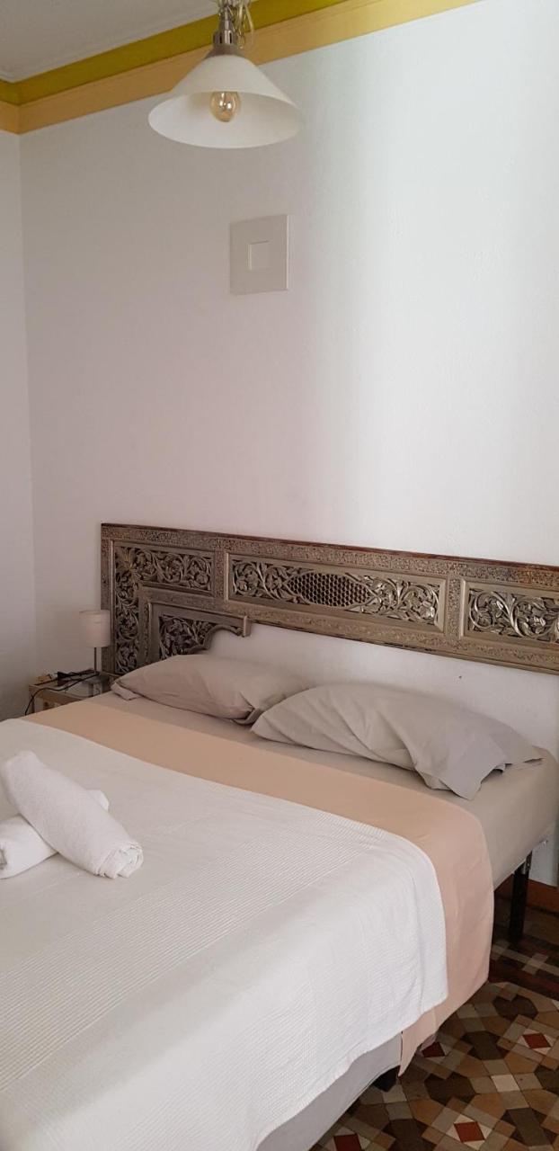 Casa Marisa Otel Barselona Dış mekan fotoğraf